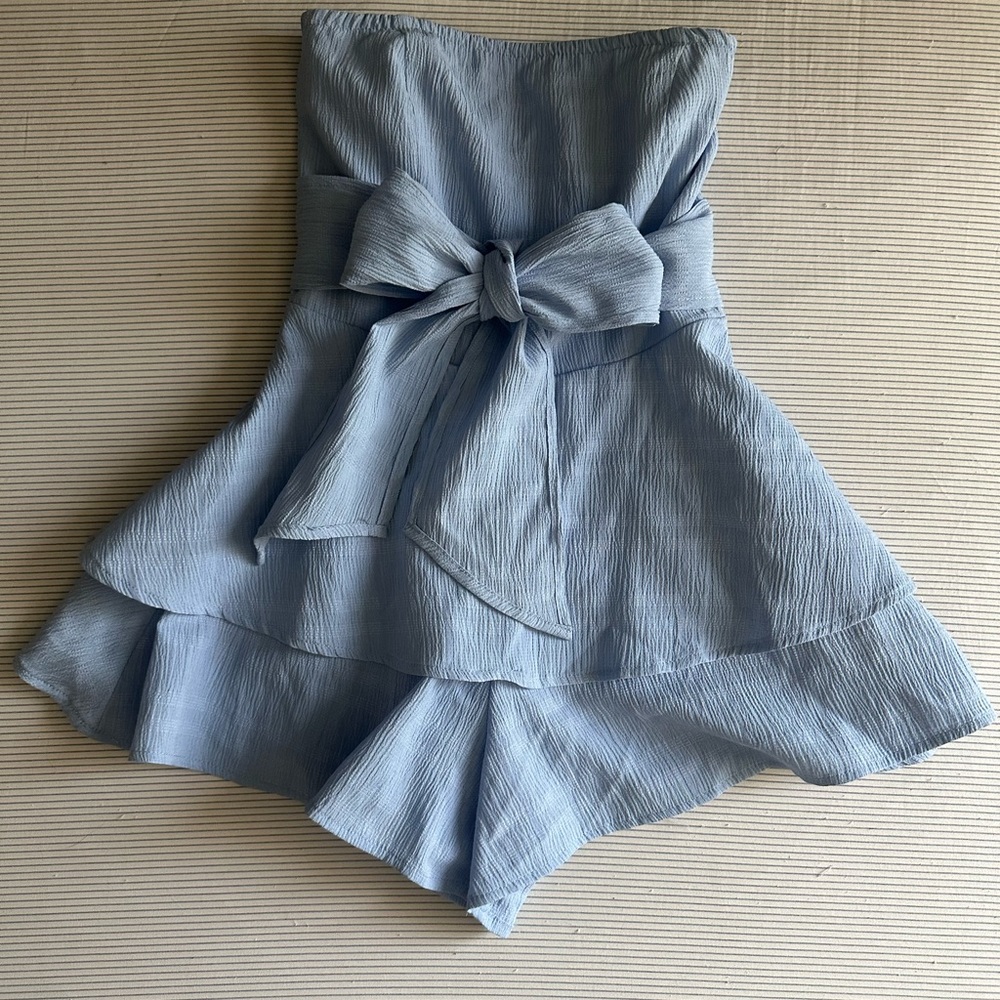 FOREVER 21 blue strapless tie romper jumpsuit